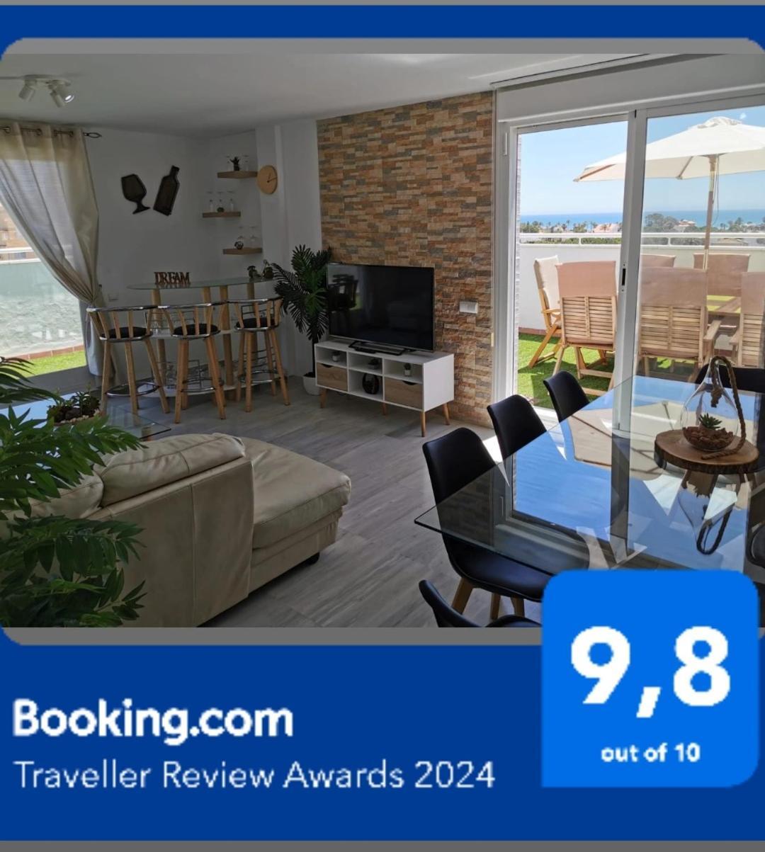 Atico 4 Dormitorios Cerca De La Playa Con Gran Terraza Y 2 Parkings Roquetas de Mar
